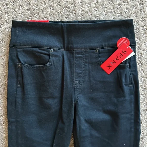 Spanx Black Leggings/Pants - Picture 2 of 6